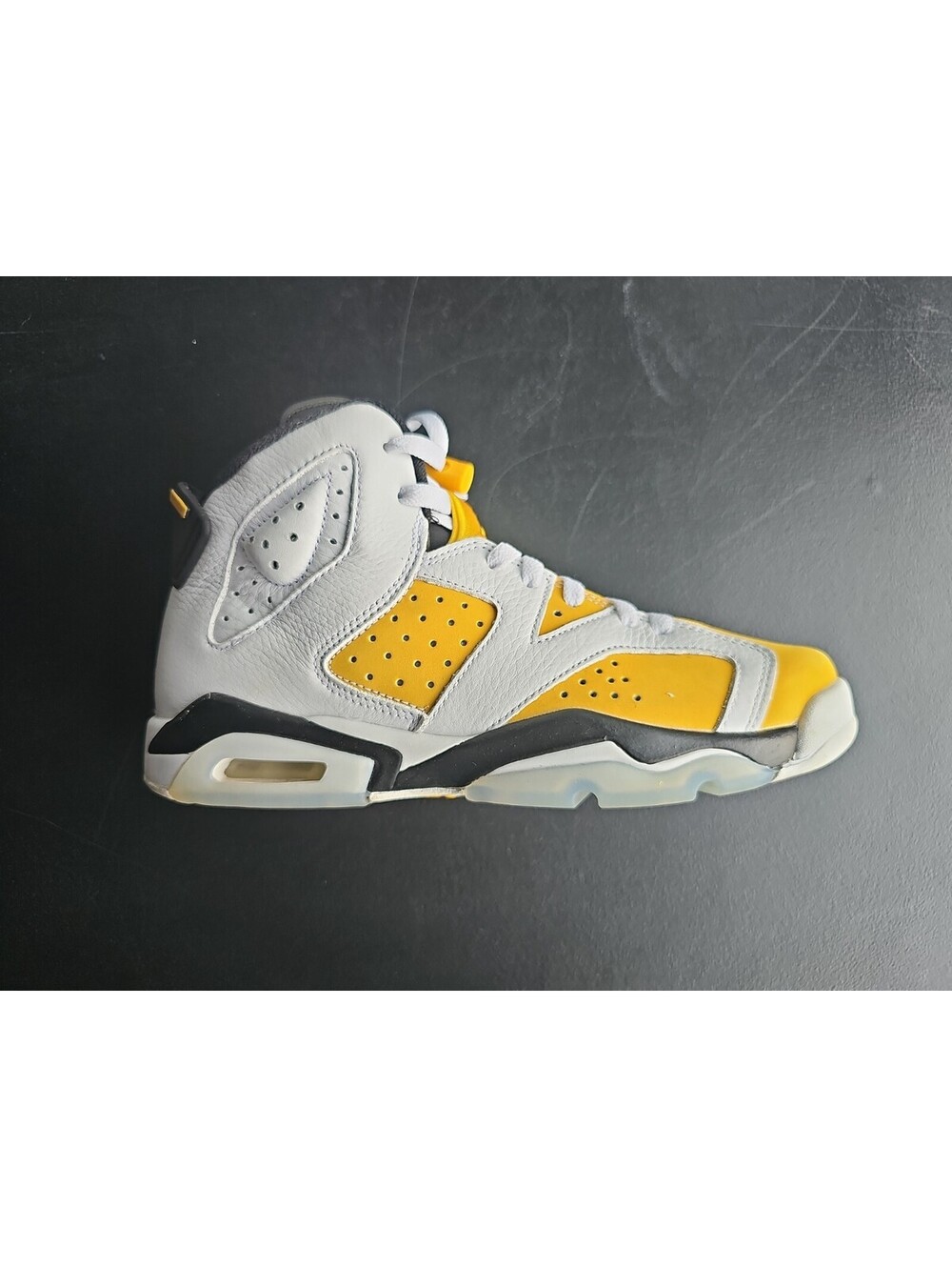 Size 6.5 (GS) - Jordan 6 Retro Mid Yellow Ochre 2024